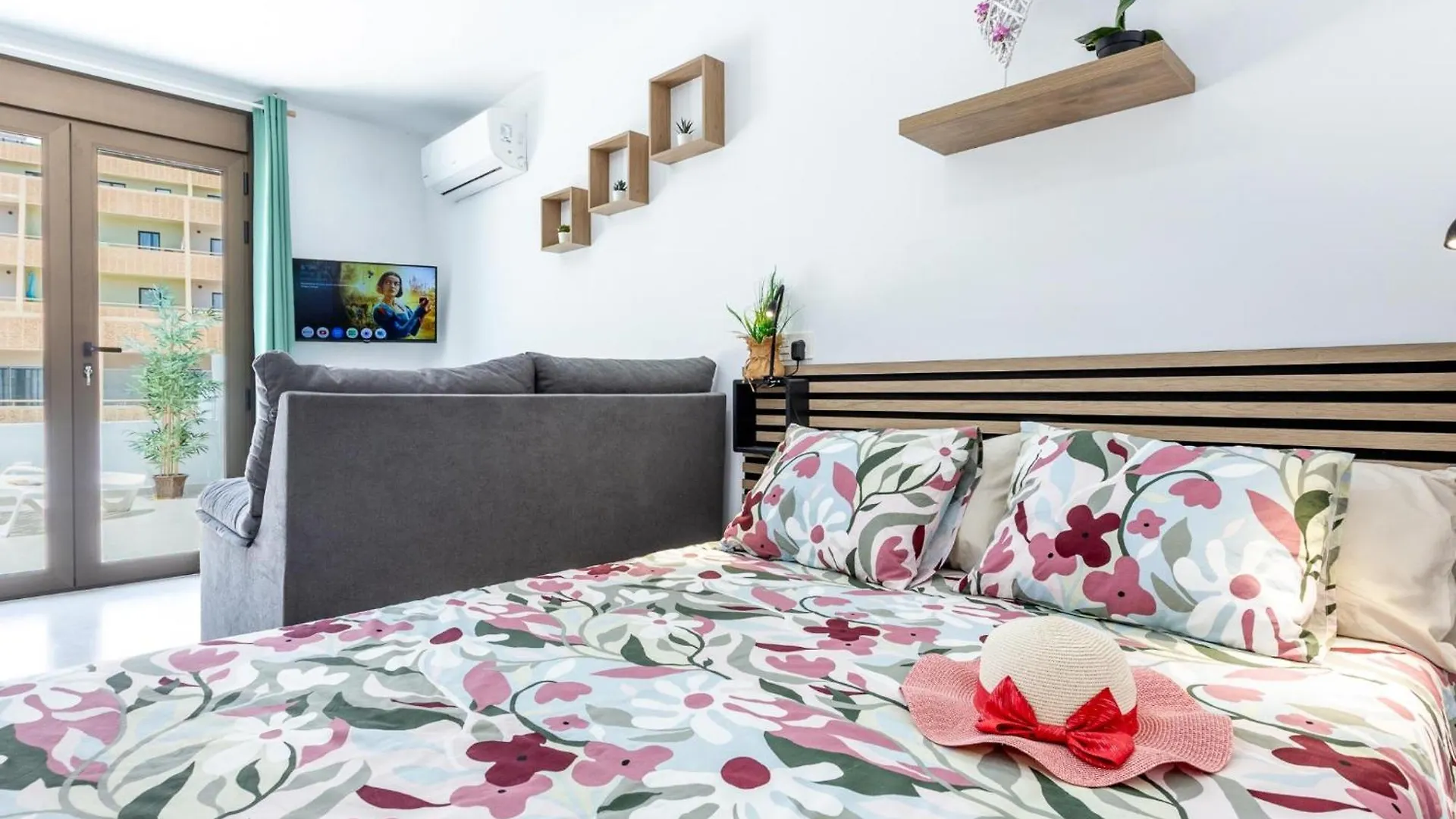 2 Charming Apartment In Las Americas Плая-де-лас-Америкас