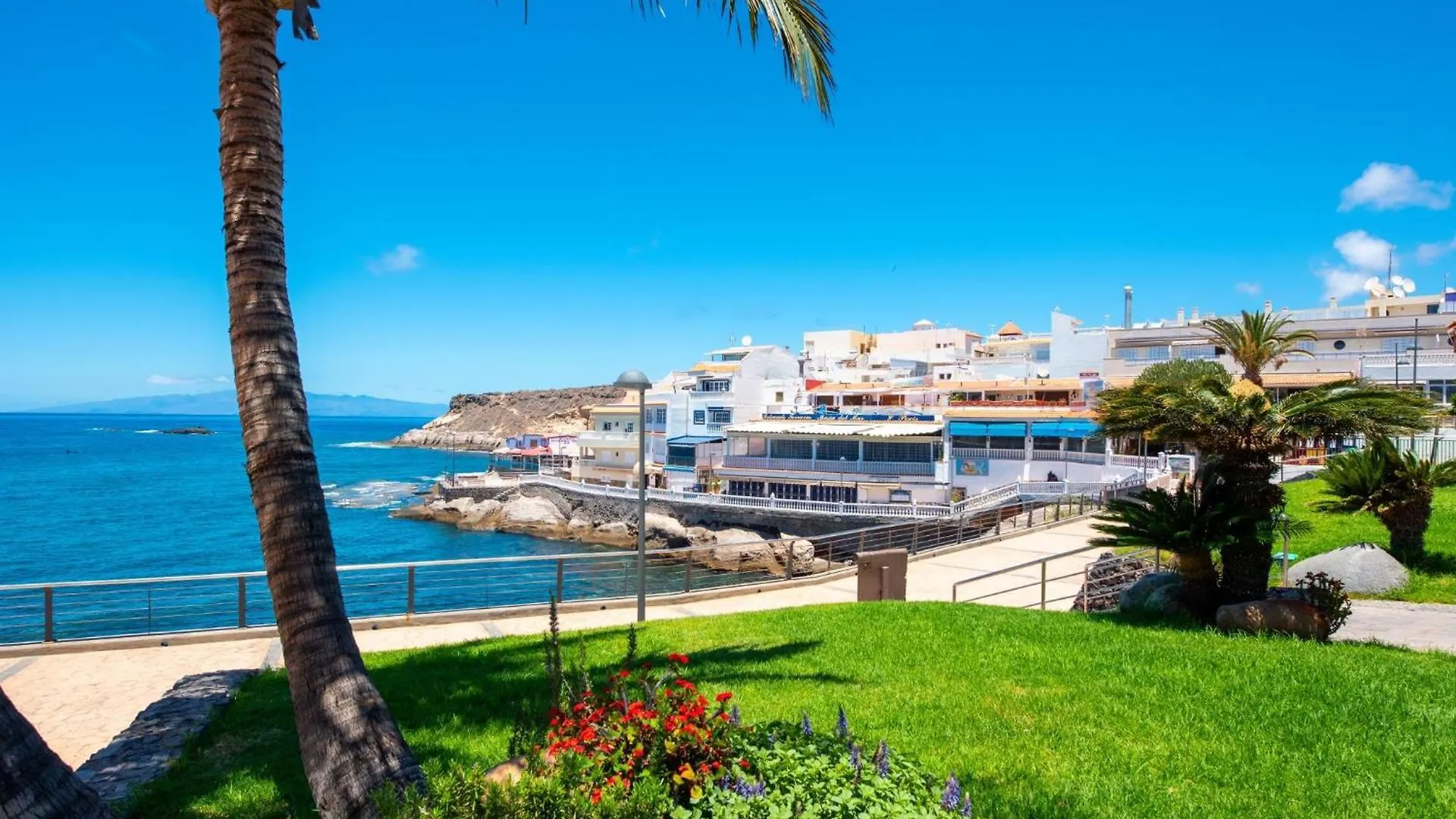 2 Charming Apartment In Las Americas Плая-де-лас-Америкас