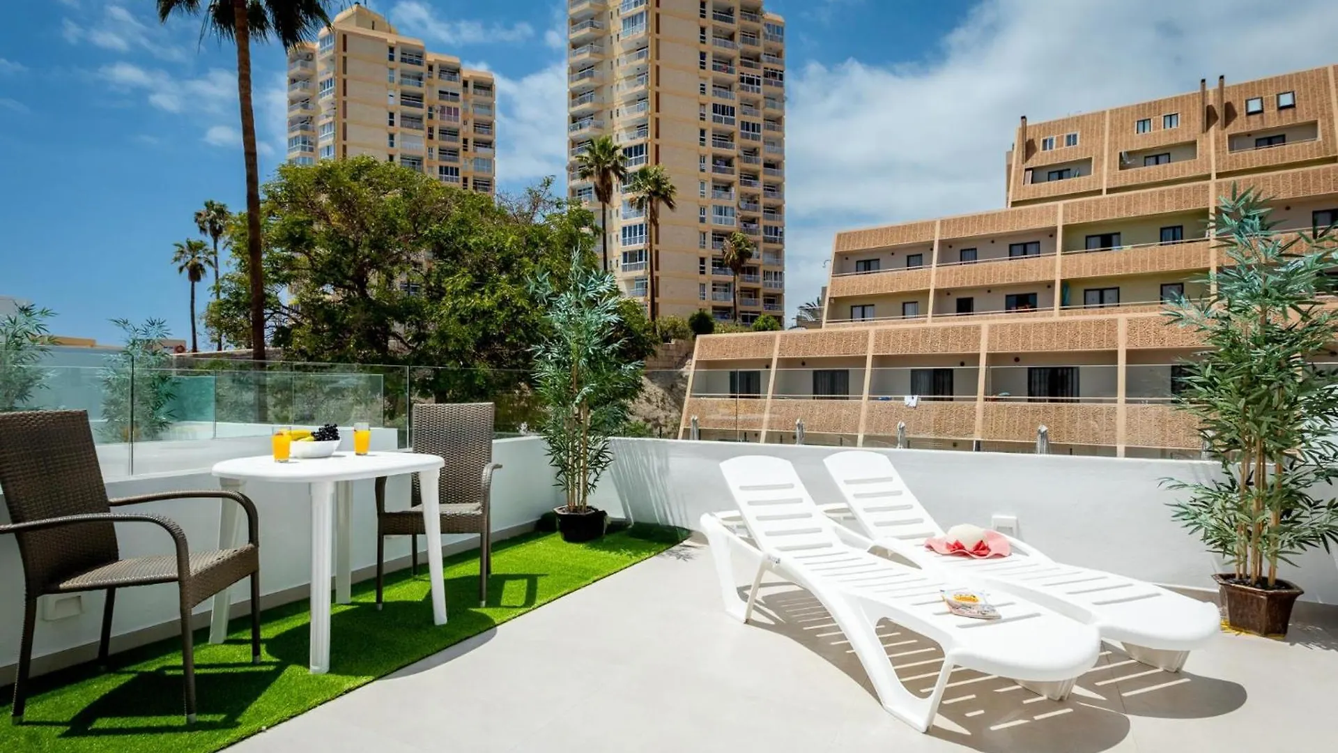 2 Charming Apartment In Las Americas Плая-де-лас-Америкас